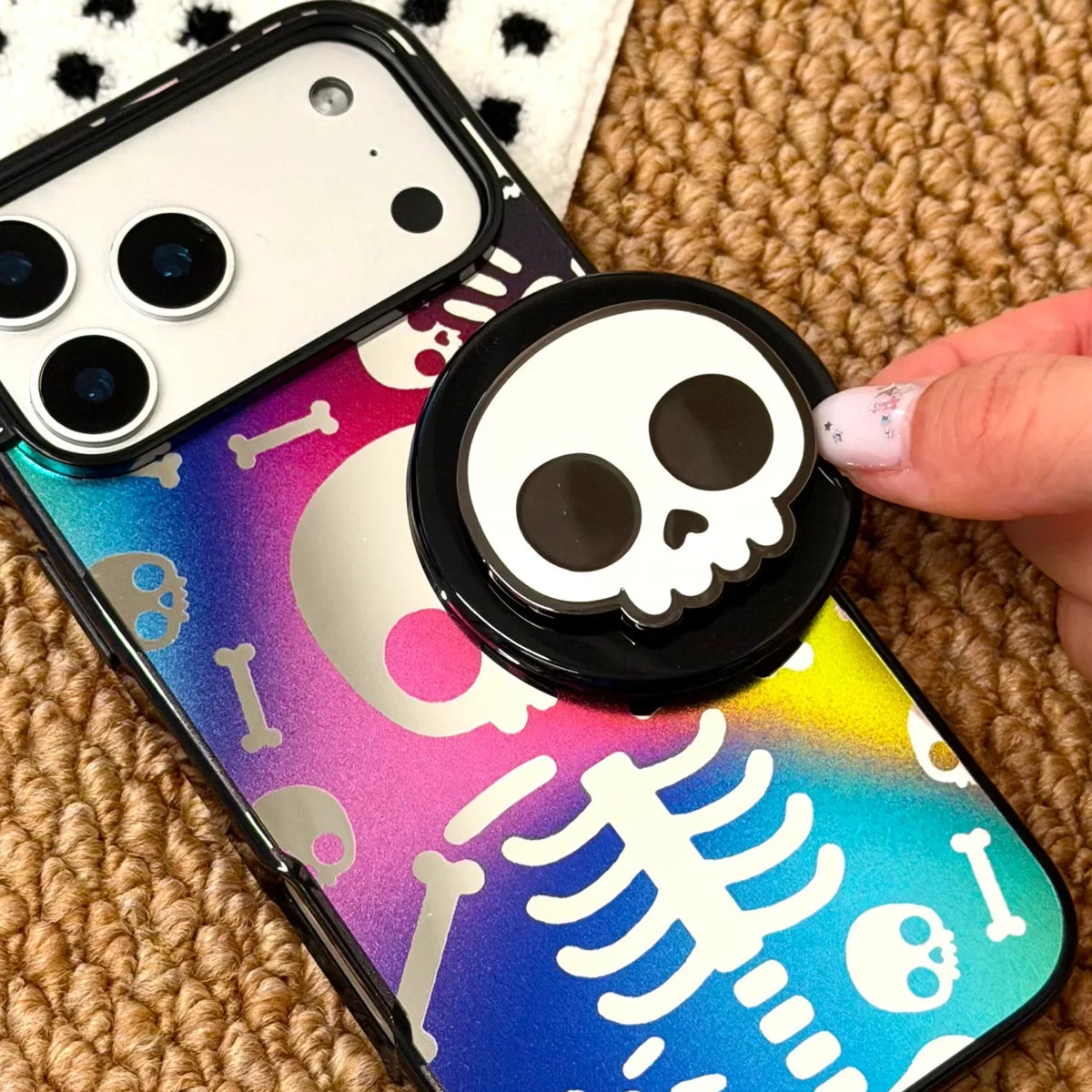 Hot Ghoul Grips